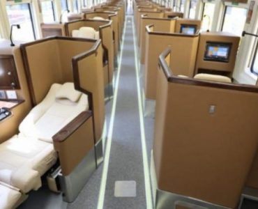 KAI Kini Mulai Operasikan Kereta Kelas Mewah "Sleeper"