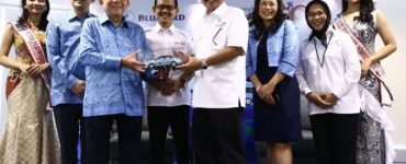 Kemenpar Gandeng Blue Bird Dukung Visit Wonderful Indonesia