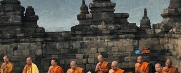 Kemenpar Jadikan Perayaan Hari Waisak 2018, Promosikan Borobudur