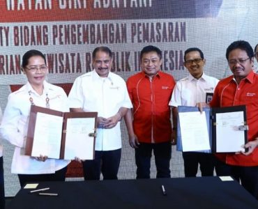 Kemenpar-Telkomsel Luncurkan simPATI Tourist Wonderful Indonesia