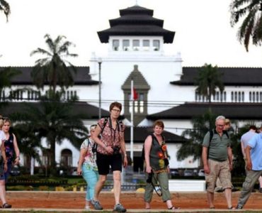 Kunjungan Wisatawan Asing ke Jabar Naik-Turun Setiap Bulan