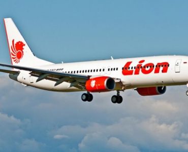 Maskapai Lion Air Buka Rute Penerbangan Baru Surabaya-Haikou