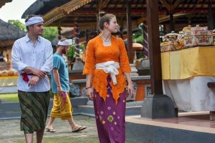 Foreign Envoys Appreciate Effort to Restore Bali Tourism