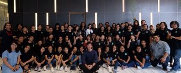 HARRIS Vertu & Yello Hotels Harmoni Berbagi Kasih dan Ilmu