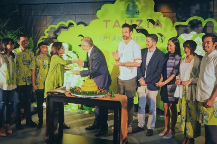 HUT TAUZIA ke 17, Rayakan Tamu Setia & HARRIS Hotels New Generation