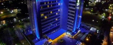 Holiday Inn Express Jakarta International Expo Bagi-bagi Tiket