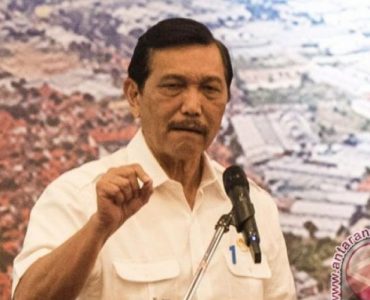 Luhut: Saya Serahkan Kisruh Internal Garuda kepada Rini