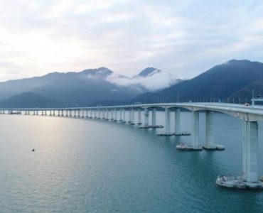 Tingkatkan Pariwisata, Jembatan Hong Kong-Zhuhai-Macau Dibuka