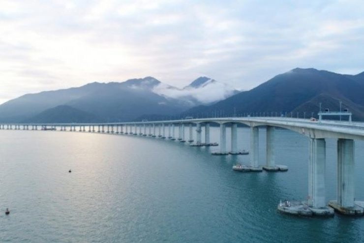 Tingkatkan Pariwisata, Jembatan Hong Kong-Zhuhai-Macau Dibuka