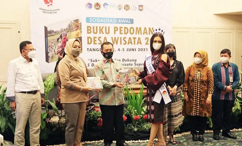 INDONESIA’S GOVERNMENT LAUNCHES 2021 TOURISM VILLAGE GUIDEBOOK