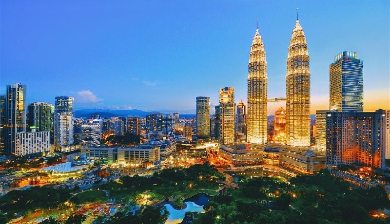 MALAYSIA ENTRANCE REQUIREMENTS MANDATORY COVID-19 TEST FOR 6 DAYS