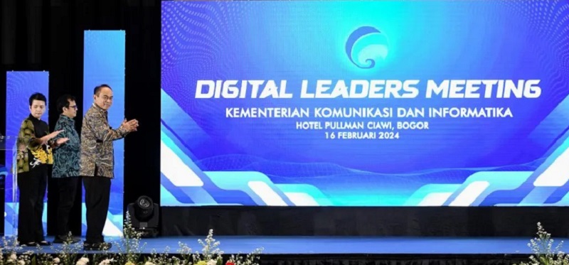 Six Strategic Programs Speed Up Digital Transformation Minister